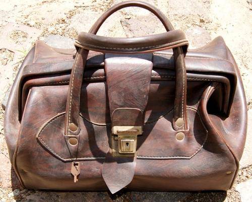 Bowls 4 x Ball Set with Leather Bag