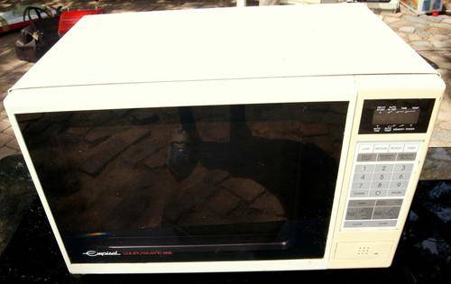 Episal Comptumatic 86E White 42L Microwave Oven