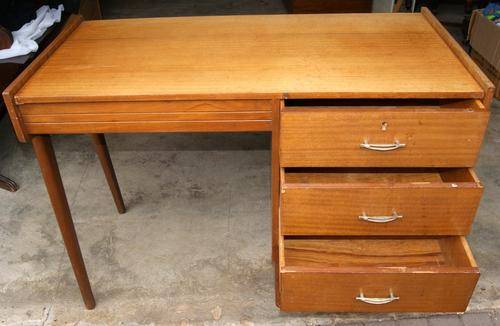 Vintage 1950's 3 Drawer Desk.Lovely clean lines - REDUCED!!!