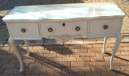 Vintage 1950's White 3 Drawer Entrance Hall Table/Dresser