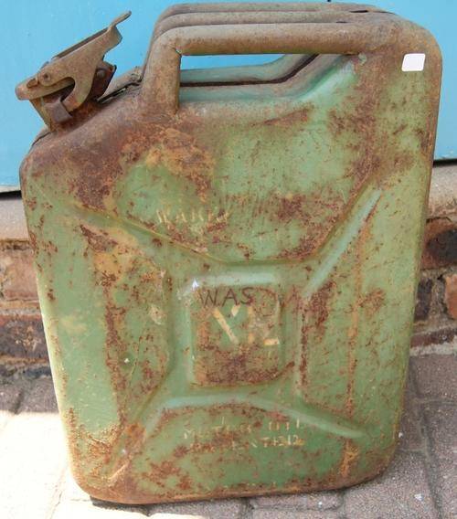 Vintage Green Metal Motor Oil Fuel Jerry Can