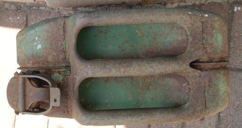 Vintage Green Metal Motor Oil Fuel Jerry Can