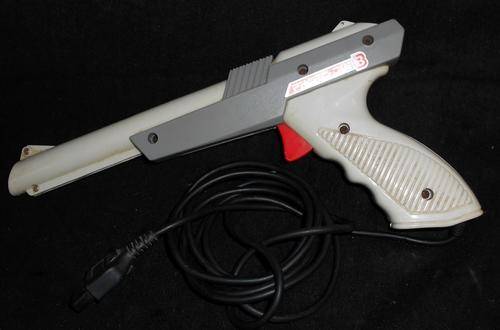 Vintage Nintendo NES Zapper Photo Gun 3