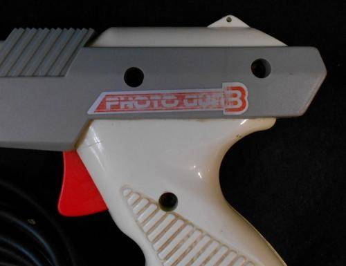 Vintage Nintendo NES Zapper Photo Gun 3