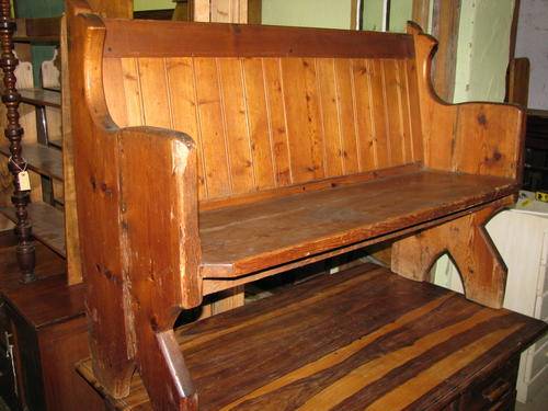 ANTIQUE SOLID CHURCH BENCH