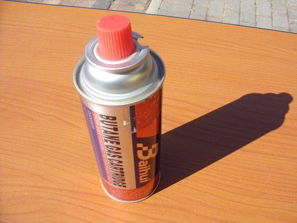 FULL BUTANE GAS CARTRIDGE FOR CAMPING