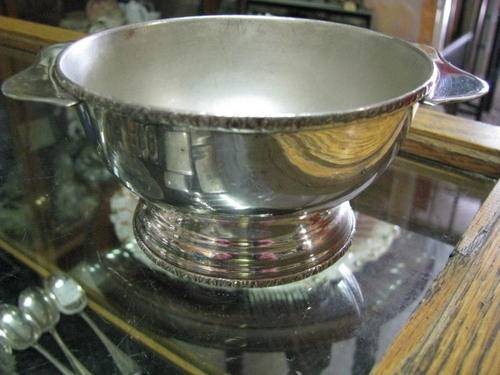 PLAIN PLATED SUGAR BOWL WITH DETAILED EDGING