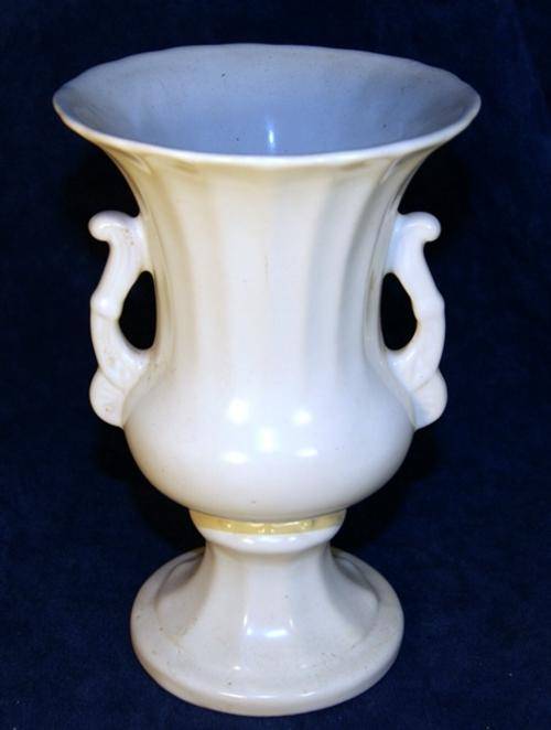 OLD URN SHAPED VASE @@@CRAAAZZZYYY R1 START!!!!