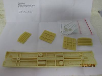 HO SCALE : SAR STJ-12 GOODS WAGON KIT - LOT 283J