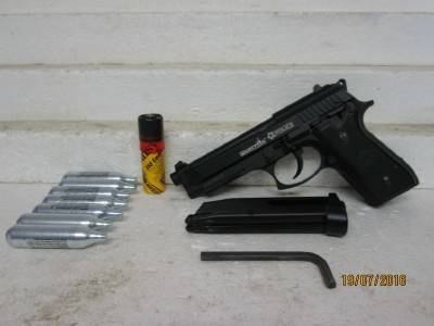 AIR PISTOL : GUERRILLA POLICE 177 CAL 4.5mm  - LOT 475J