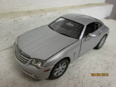 DIE CAST 1:18 SCALE SOLIDO CHRYSLER CROSSFIRE - LOT 324K