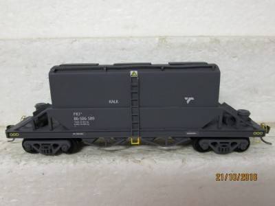 HO SCALE SAR FKJ LIME CLOSED HOPPER (TRANSNET) - LOT 680K