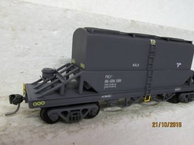 HO SCALE SAR FKJ LIME CLOSED HOPPER (TRANSNET) - LOT 680K