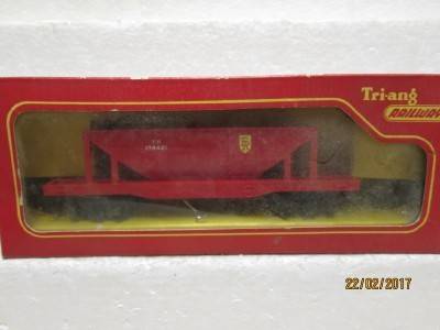 OO SCALE : TRI-ANG HOPPER - LOT 664L