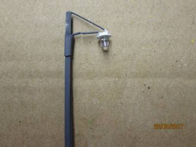 HO SCALE : SAR x 5 STREET LAMPS (HANDMADE) -  LOT 740S