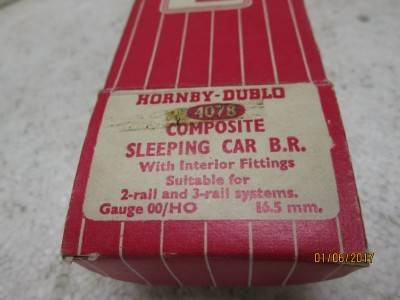 OO SCALE: HORNBY DUBLO SLEEPING CAR - LOT 422M