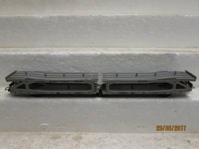 HO SCALE: LIMA FS ARTICULATED CAR CARRIER - LOT 990M