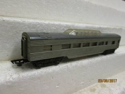 OO SCALE : TRI-ANG BR COACH (MADE IN SOUTH AFRICA) - LOT 996N