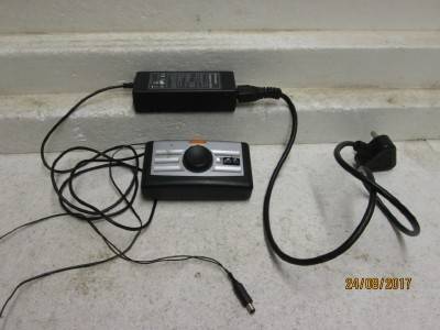 HO SCALE :  HORNBY CONTROLLER - LOT 95P
