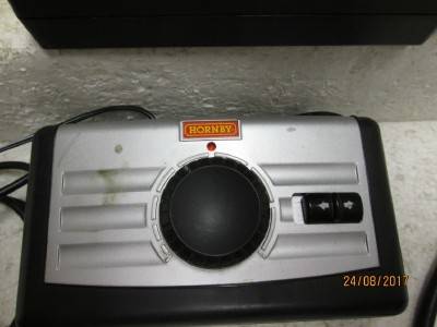 HO SCALE :  HORNBY CONTROLLER - LOT 95P