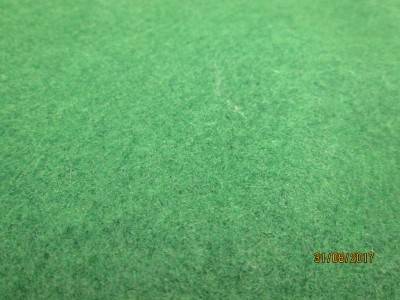 HO SCALE : THIN GREEN FELT MATERIAL - LOT 266P