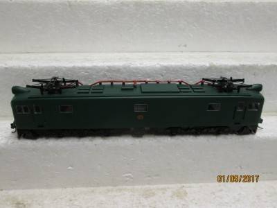 HO SCALE : SAR GREEN CLASS 4E ELECTRIC LOCO - LOT 303P