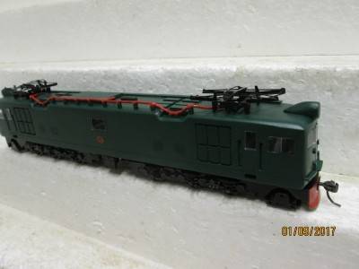 HO SCALE : SAR GREEN CLASS 4E ELECTRIC LOCO - LOT 303P