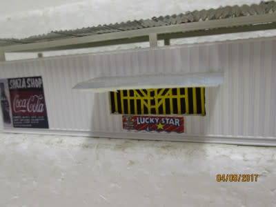 HO SCALE : SAR x1 SPAZA SHOP (MADE FROM 40' CONTAINER) - LOT 341P