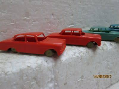 HO SCALE : LIMA DB MERCEDES CAR CARRIER, WITH CAR LOAD - LOT 502P