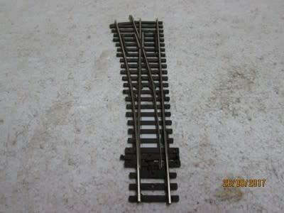 HO/OO SCALE : PECO LEFT HAND POINT - LOT 600P