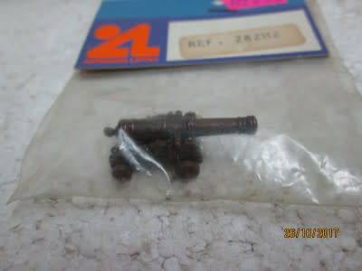 HO SCALE - SMALL METAL CANNON - LOT 984P
