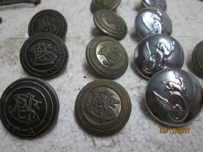 OLD SAR METAL RAILWAY BUTTONS x 37 (Reduced to clear) - LOT 111Q