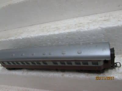 HO SCALE : LIMA SAR TRANS-KAROO FIRST CLASS COACH - LOT 196Q
