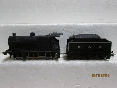 HO SCALE : LIMA SAR 0-6-0 STEAM LOCOMOTIVE - LOT 221Q