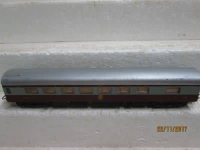 HO SCALE : LIMA SAR TRANS-KAROO DINING CAR - LOT 232Q