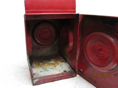 ANTIQUE METALIX LAMP (SIMILAR TO OLD SAR SHUNTERS LAMP) Reduced to clear - LOT 279Q