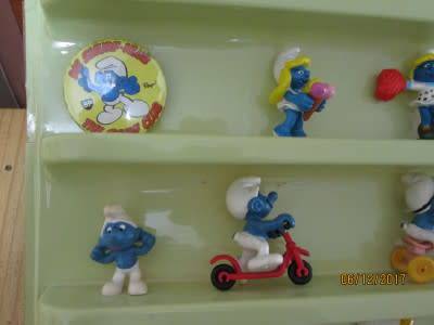 SMURF COLLECTION OF 17 ITEMS - LOT 386Q