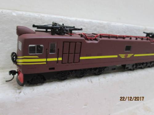 HO SCALE : SAR CLASS 4E BROWN ELECTRIC LOCO - LOT 622Q