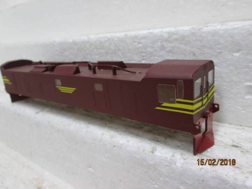 HO SCALE : SAR CLASS 7E1 BROWN ELECTRIC LOCO BODY - LOT 442R