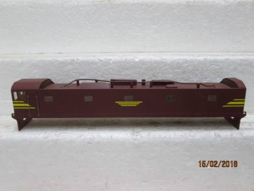 HO SCALE : SAR CLASS 7E1 BROWN ELECTRIC LOCO BODY - LOT 442R