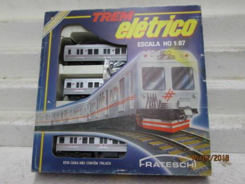 HO SCALE : FRATESCHI SUBURBAN SET (LOCO + 2 WAGONS) - LOT 474R