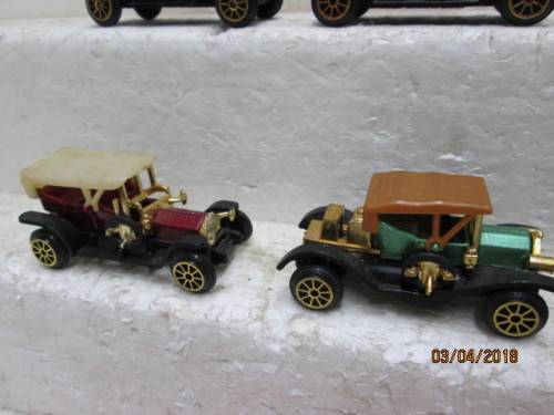 DIE CAST : OLD TIMER CARS x8 - LOT 372S