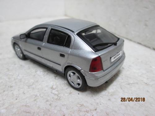 DIE CAST 1:43 SCALE : SCHUCO OPEL ASTRA - LOT 662S