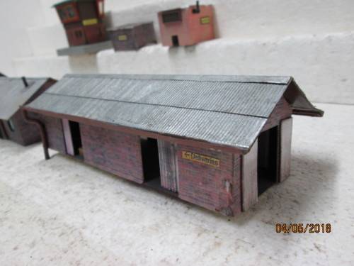 HO SCALE : x6 HANDMADE BUILDINGS - LOT 859S