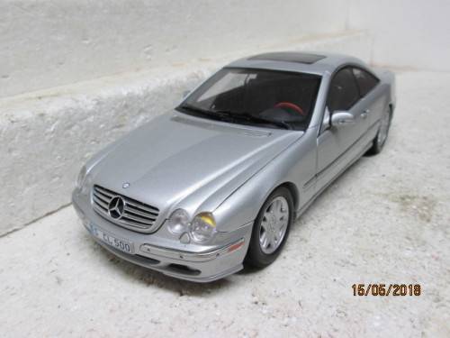 DIE CAST 1:18 SCALE : AUTOART MERCEDES BENZ CL COUPE (Reduced to clear) - LOT 976S