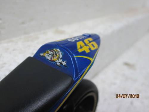 1:12 SCALE NEWRAY : YAMAHA GO No 46 RACING MOTORBIKE - LOT 684T