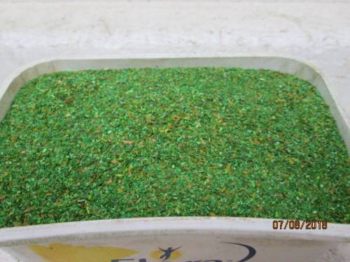 HO SCALE : SCENIC SCATTER MATERIAL (MEDIUM GREEN BROWN 175g) - LOT 819T