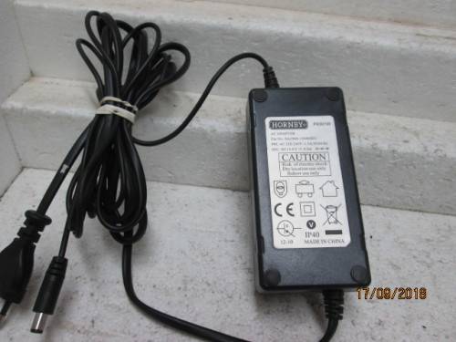 HO/OO SCALE : HORNBY TRANSFORMER - LOT 183U