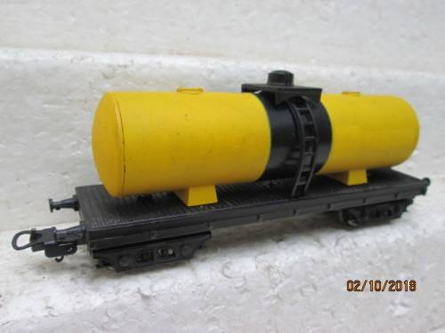 HO SCALE : LIMA TANKER (SHELL) - LOT 274U