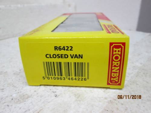 OO SCALE : HORNBY CLOSED VAN N E (BOXED) - LOT 910U